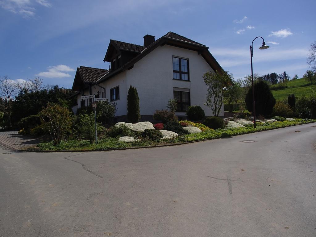 Ferienwohnung Meisenthal Naehe Nuerburgring Кельберг Номер фото